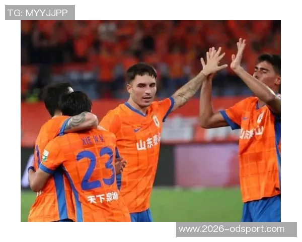 西班牙媒体报道阿尔瓦赛特对泰山中卫洛佩斯表现出浓厚兴趣